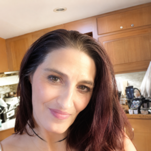 Kellyann Kelly